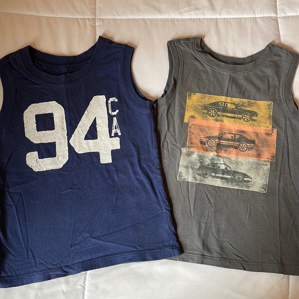 Toddler boys Old Navy muscle shirts bundle 4t